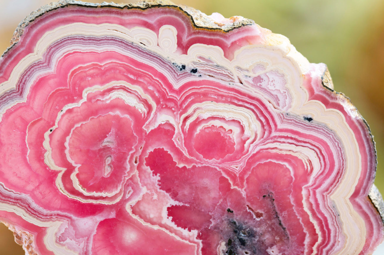 cristales-de-amor-para-atraer-el-amor-y-desarrollar-la-autoestima